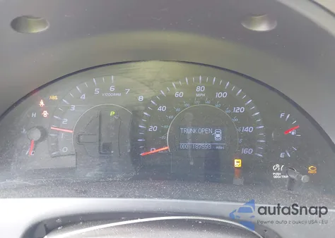 2010 Toyota Camry Xle V6 z USA, uszkodzony, nr VIN 4T1BK3EK8AU606103